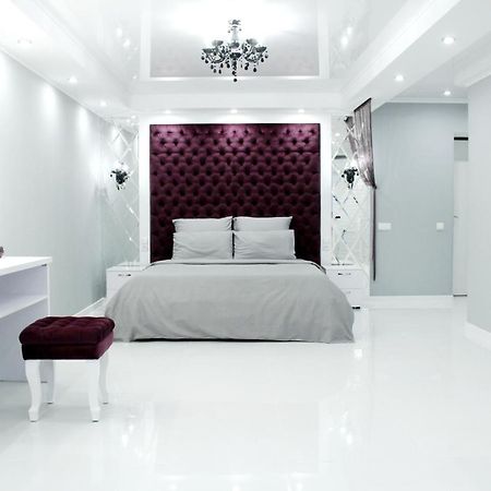 Apartaments On Prospekt Mira 35 Kryvyj Rih Esterno foto