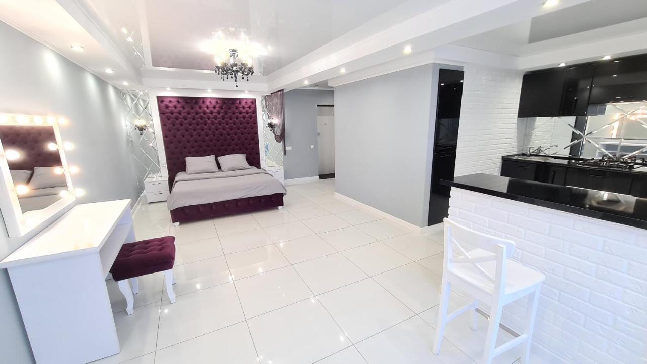 Apartaments On Prospekt Mira 35 Kryvyj Rih Esterno foto