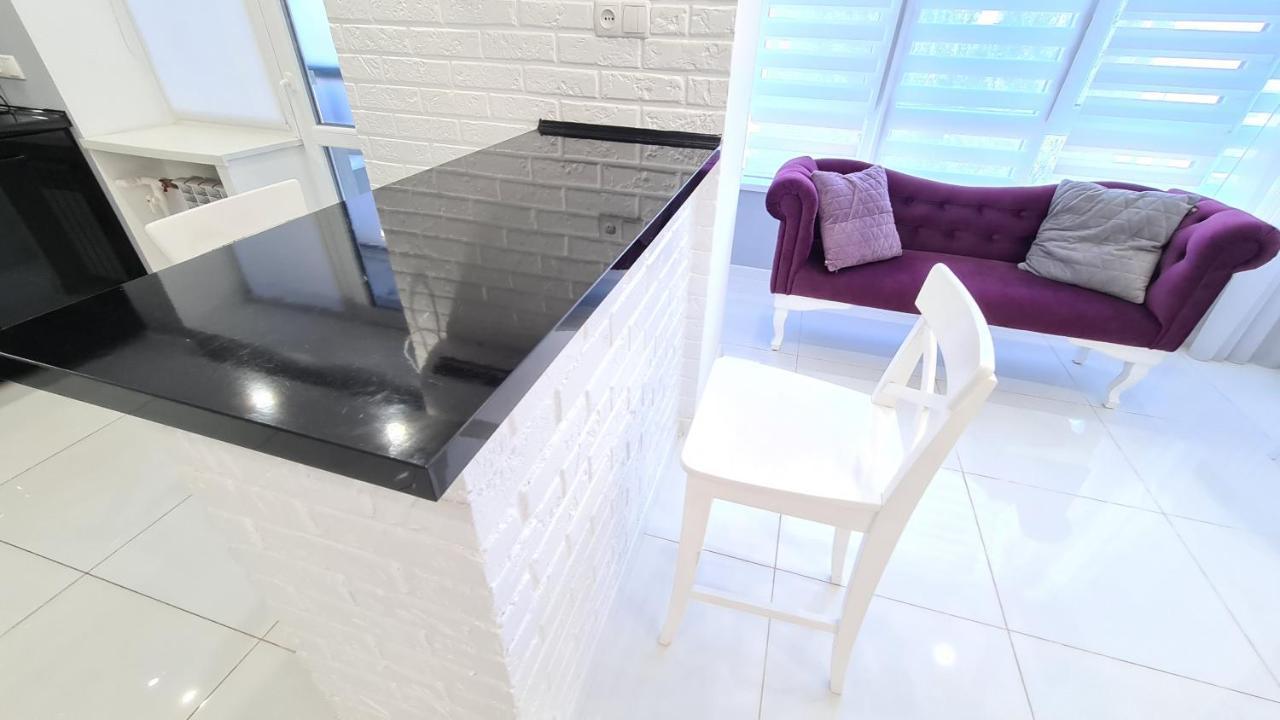 Apartaments On Prospekt Mira 35 Kryvyj Rih Esterno foto