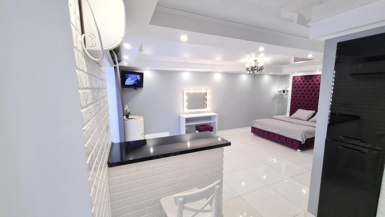 Apartaments On Prospekt Mira 35 Kryvyj Rih Esterno foto