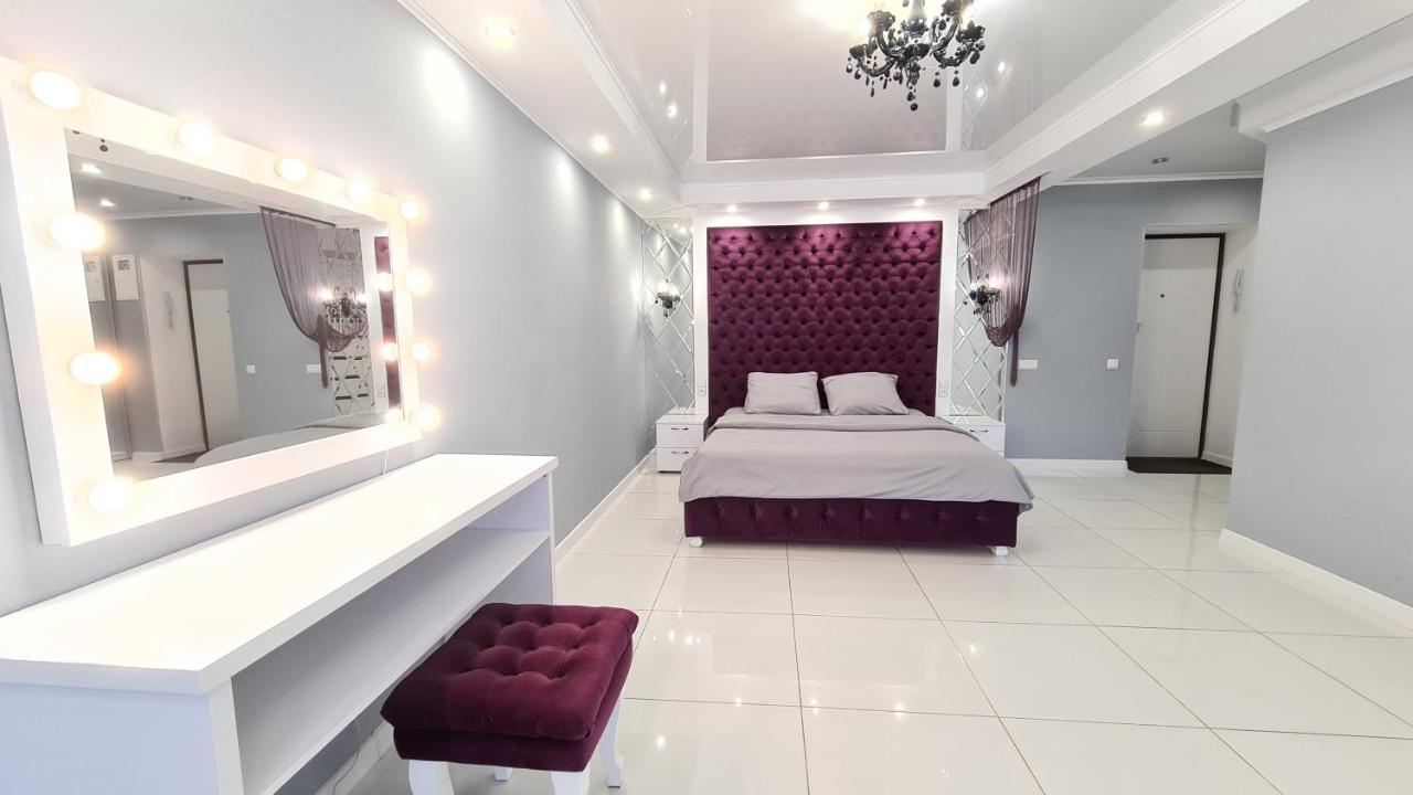 Apartaments On Prospekt Mira 35 Kryvyj Rih Esterno foto