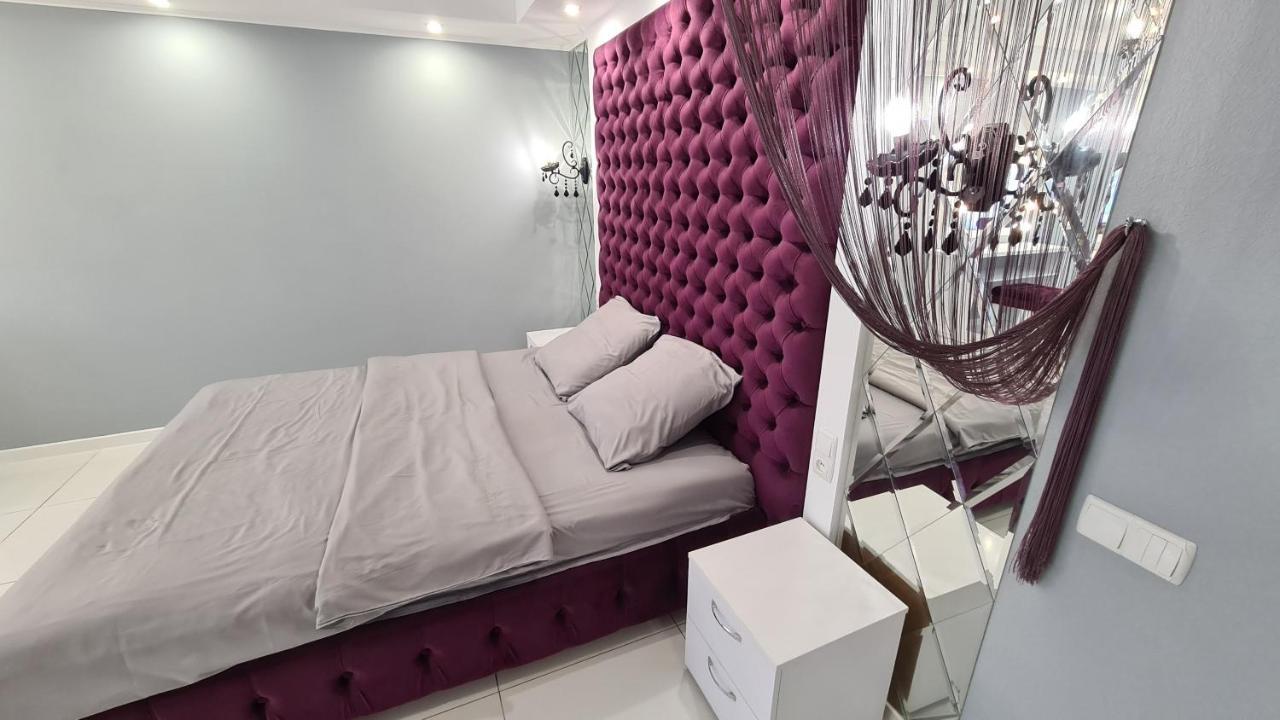 Apartaments On Prospekt Mira 35 Kryvyj Rih Esterno foto